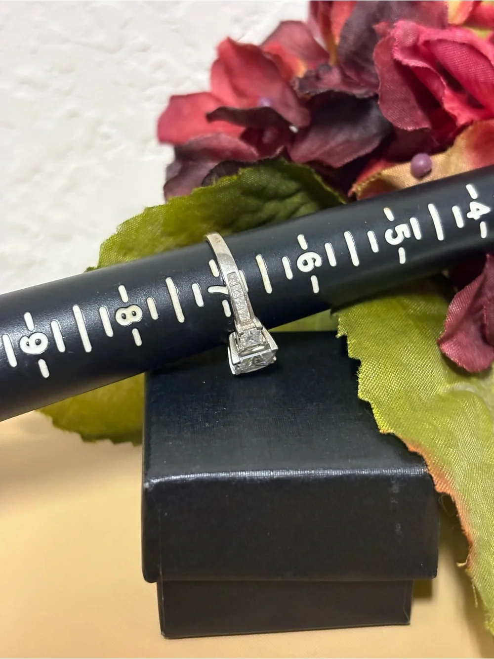 Ladies Ring